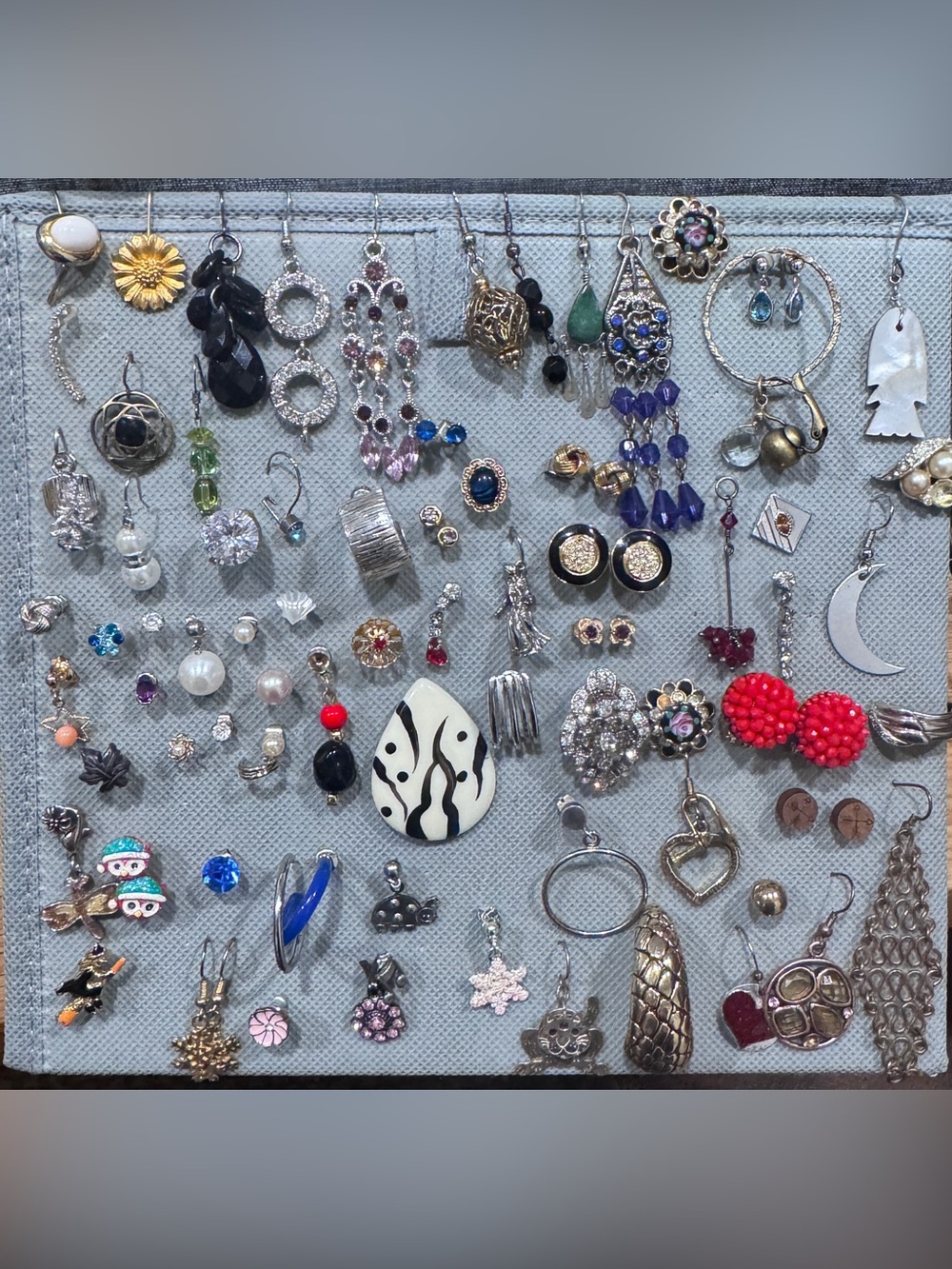 Lot of over 80 vintage earrings - some mismatched some in pairs.